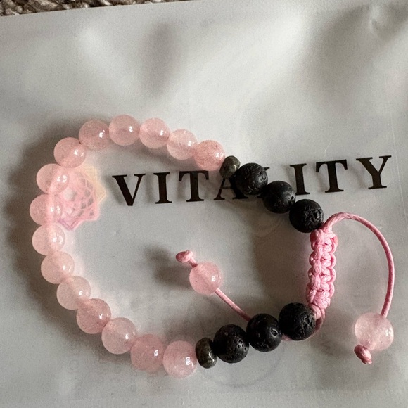 Bracelets - Picture 4 of 5